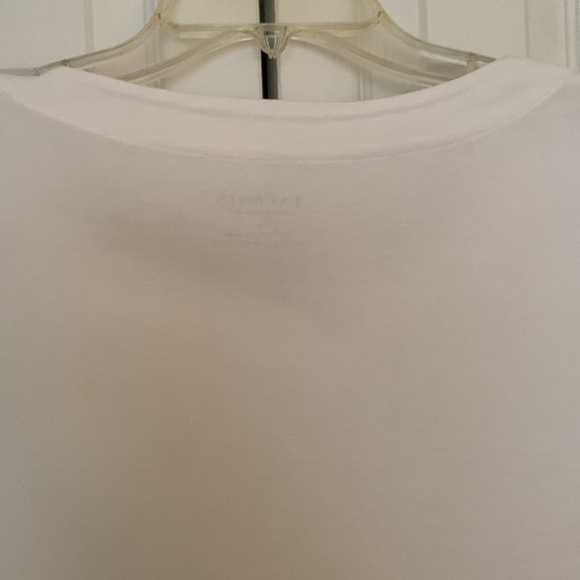 Talbots 1X women’s white T style top - Picture 5 of 6